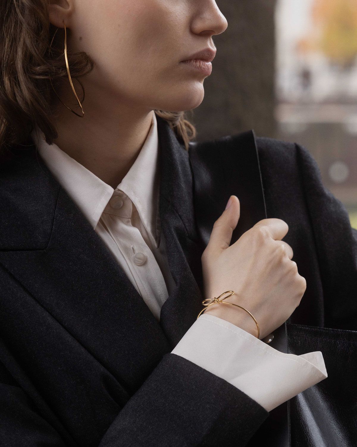 SILHOUETTE EARRINGS | Gold – BAR Jewellery