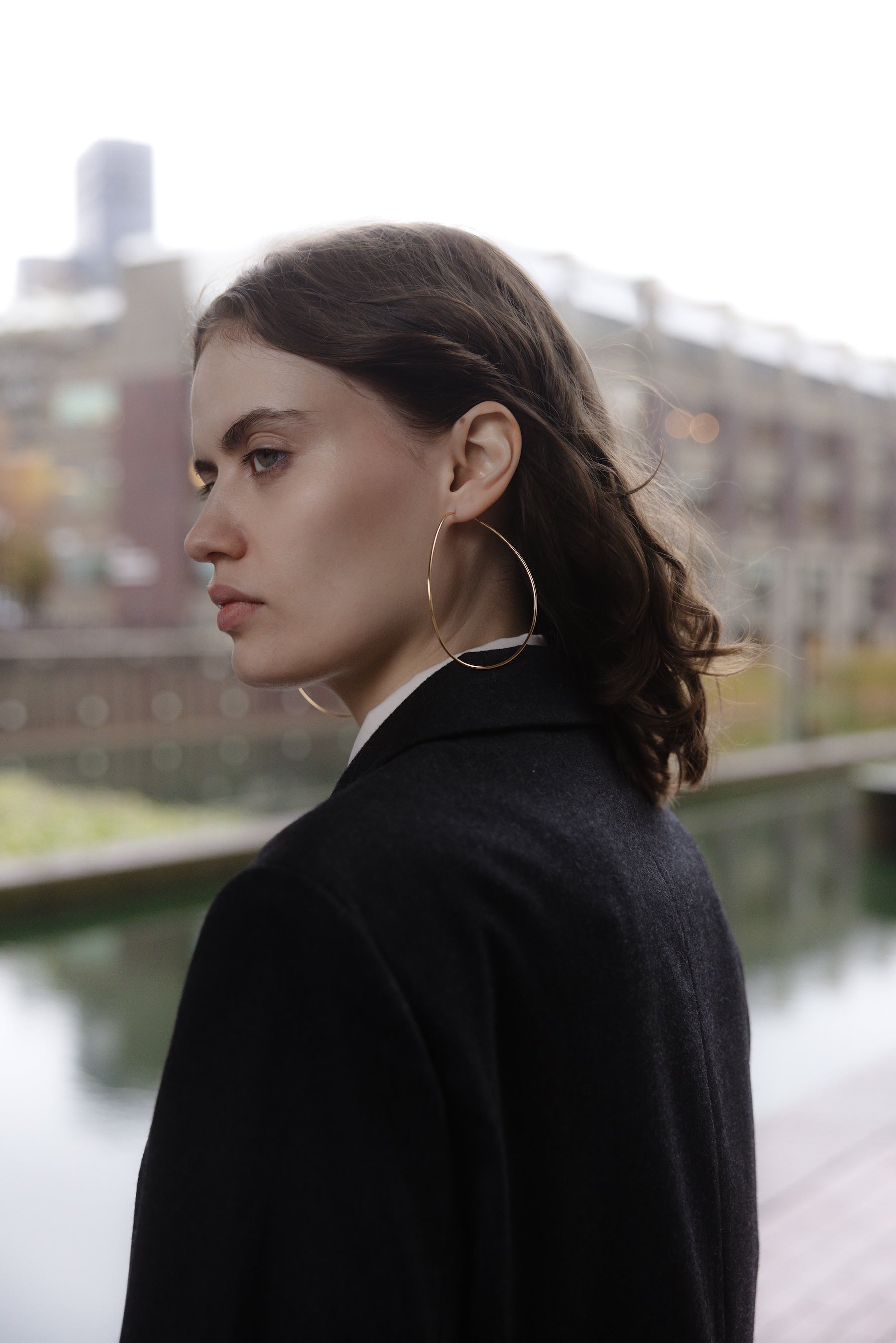 SILHOUETTE EARRINGS | Gold – BAR Jewellery