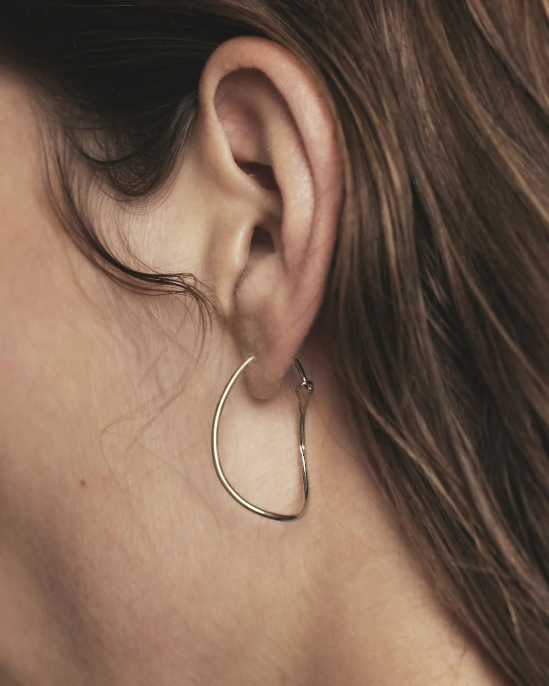 BAR JEWELLERY シルバーピアス PROFILE EARRINGS | Silver – BAR Jewellery