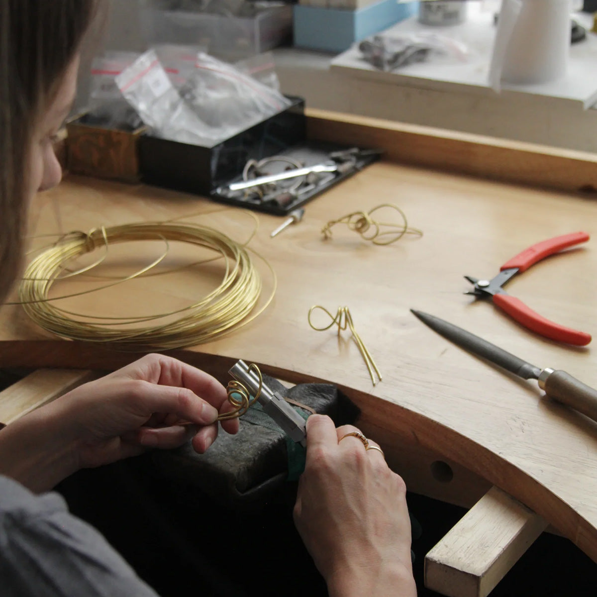 TWISTED CONTOUR EARRINGS | Gold – BAR Jewellery