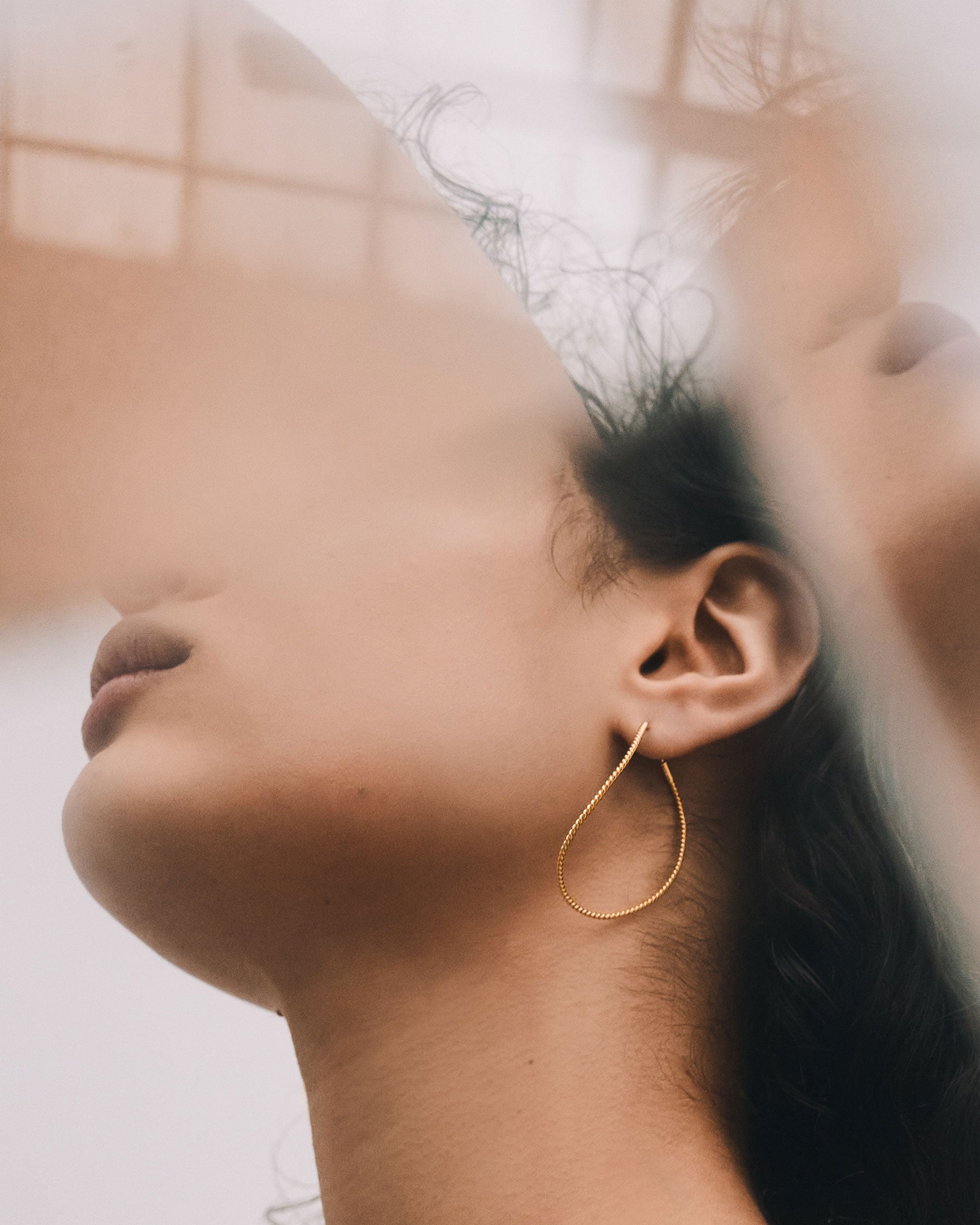 TWISTED CONTOUR EARRINGS | Gold – BAR Jewellery