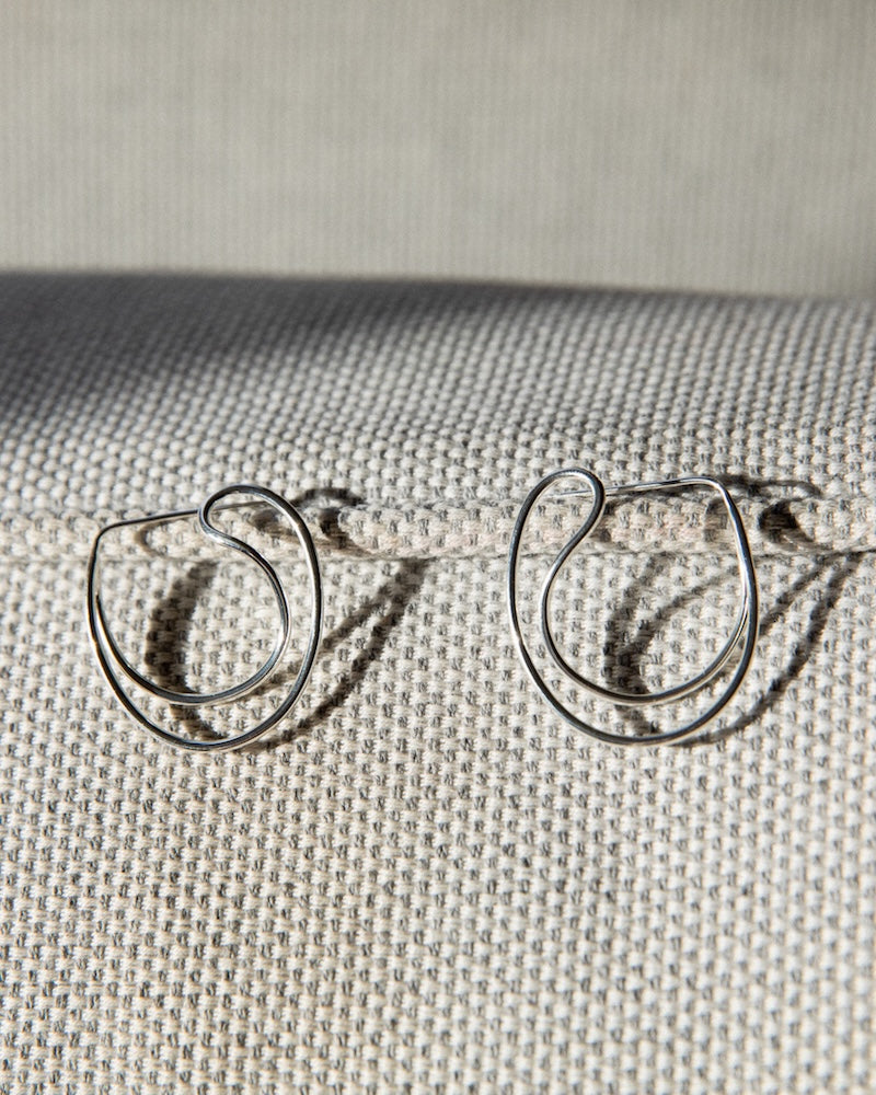 CROSSED PATHS EARRINGS | Silver – BAR Jewellery